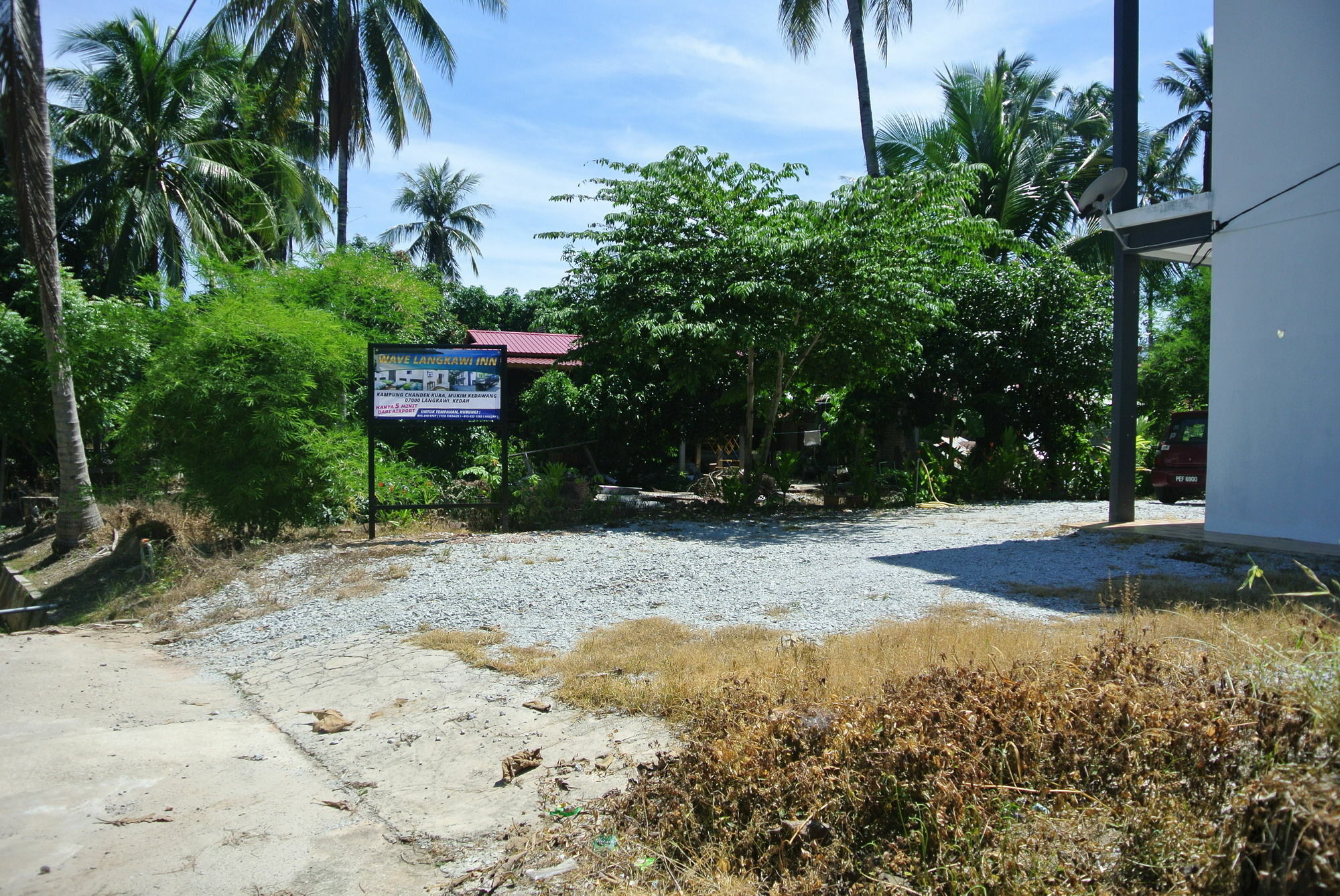 Wave Langkawi Inn Pantai Cenang  Eksteriør billede